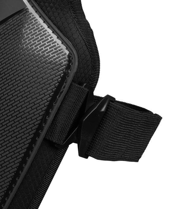 CRAMSTER RAGE BIONIC KNEE GUARDS